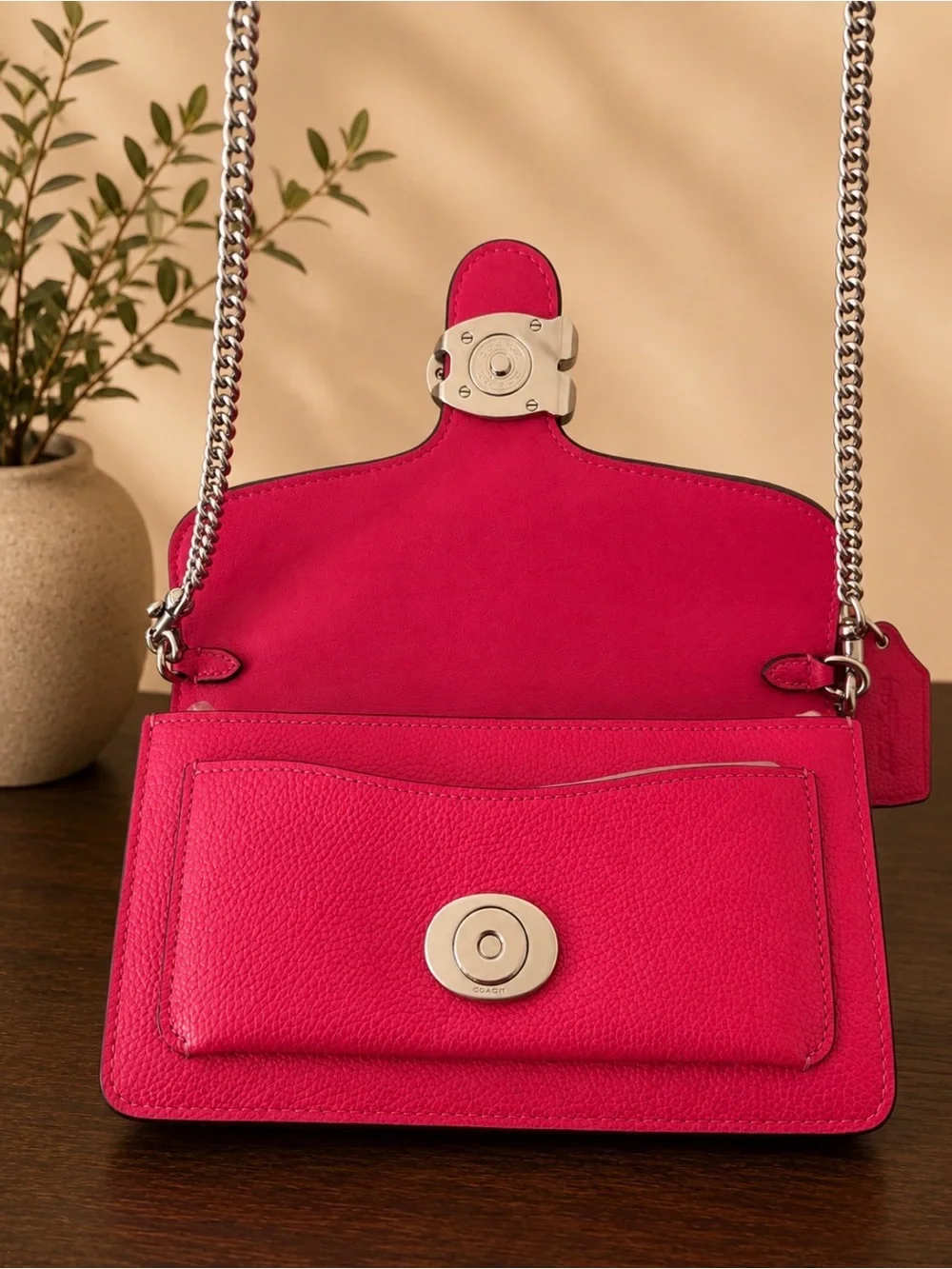 Coach Tabby 19 in dragonfruit - Chain Shoulder Bag